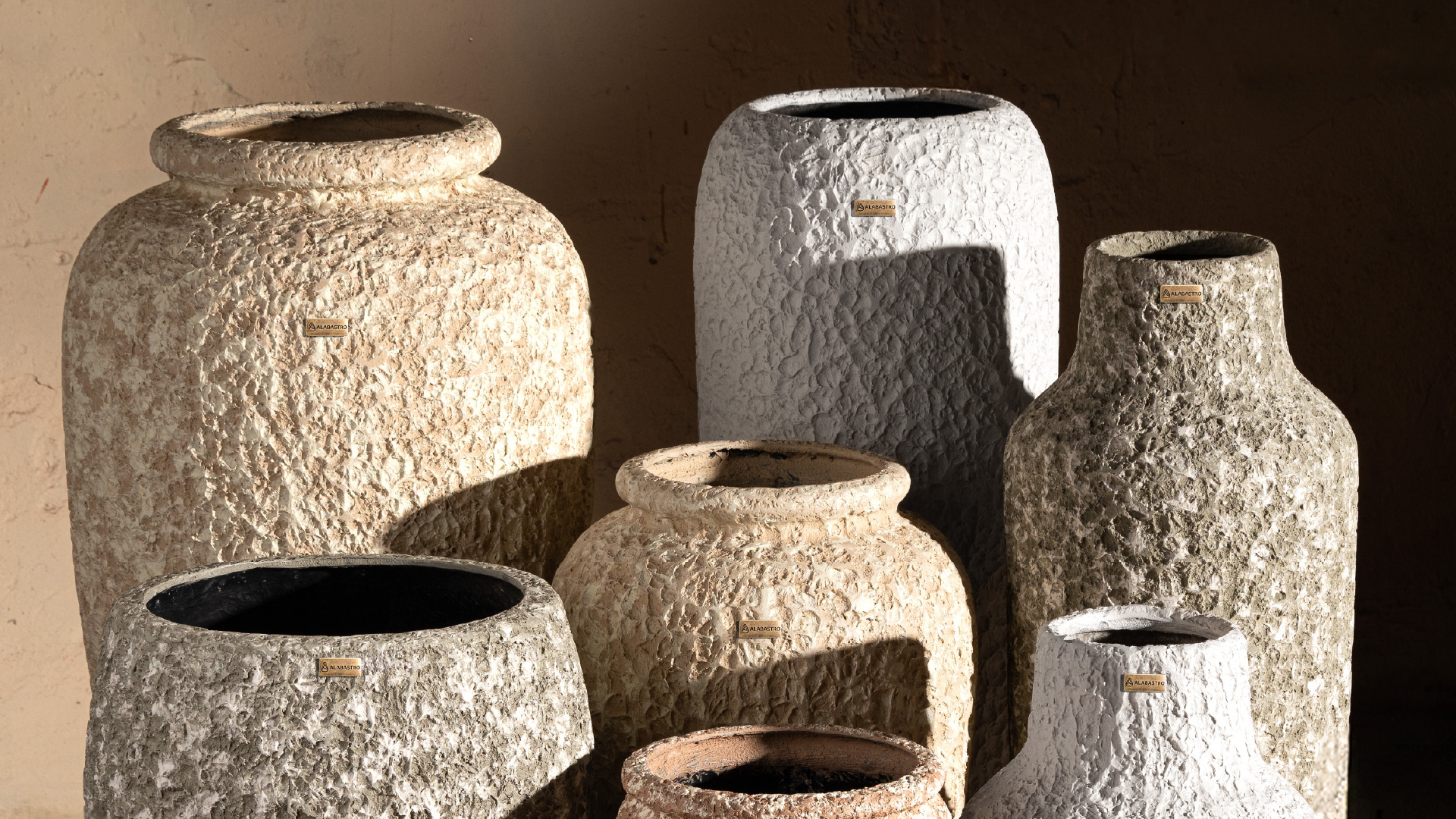 Ambiente com vasos Alabastro